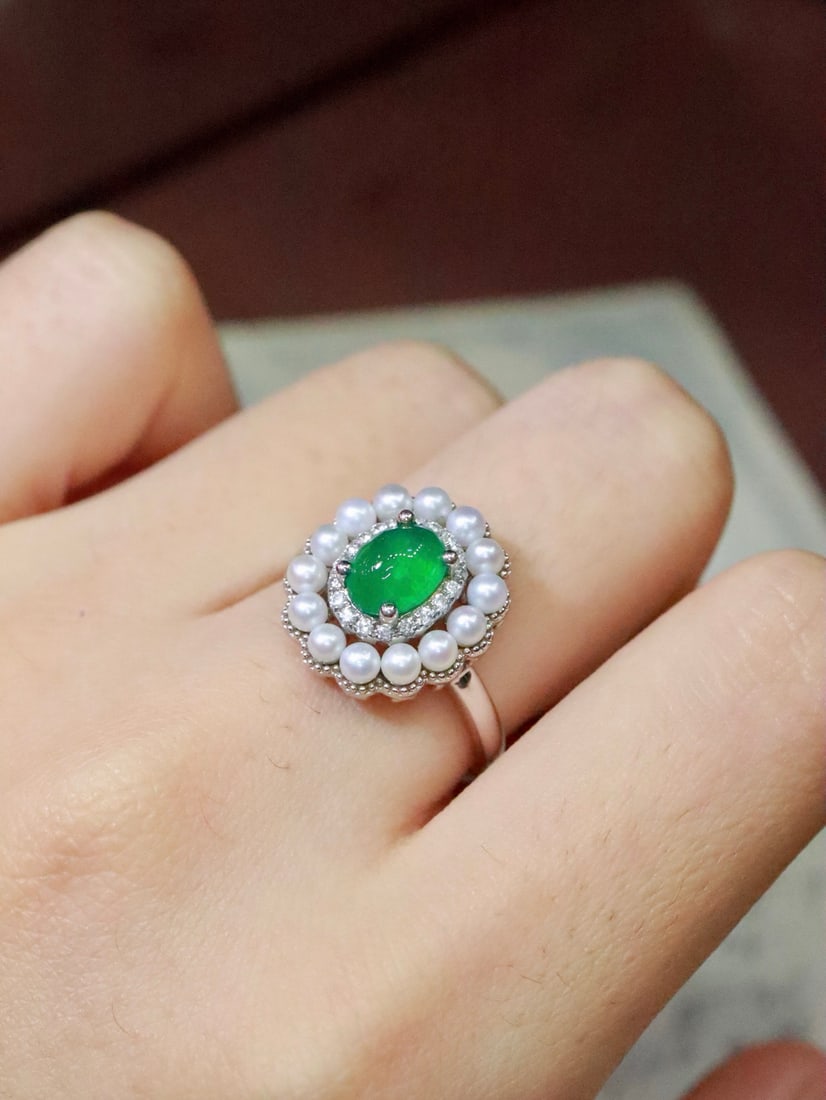 18K Gold Emerald Ring - 5