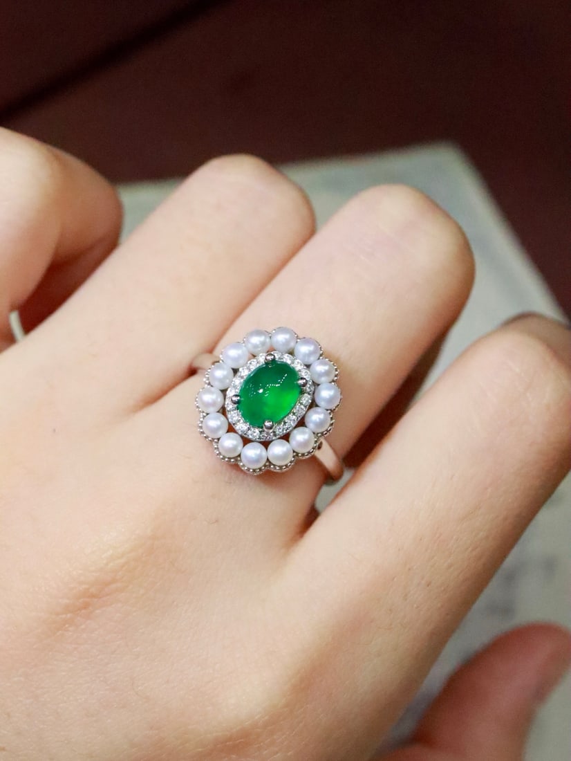 18K Gold Emerald Ring - 6
