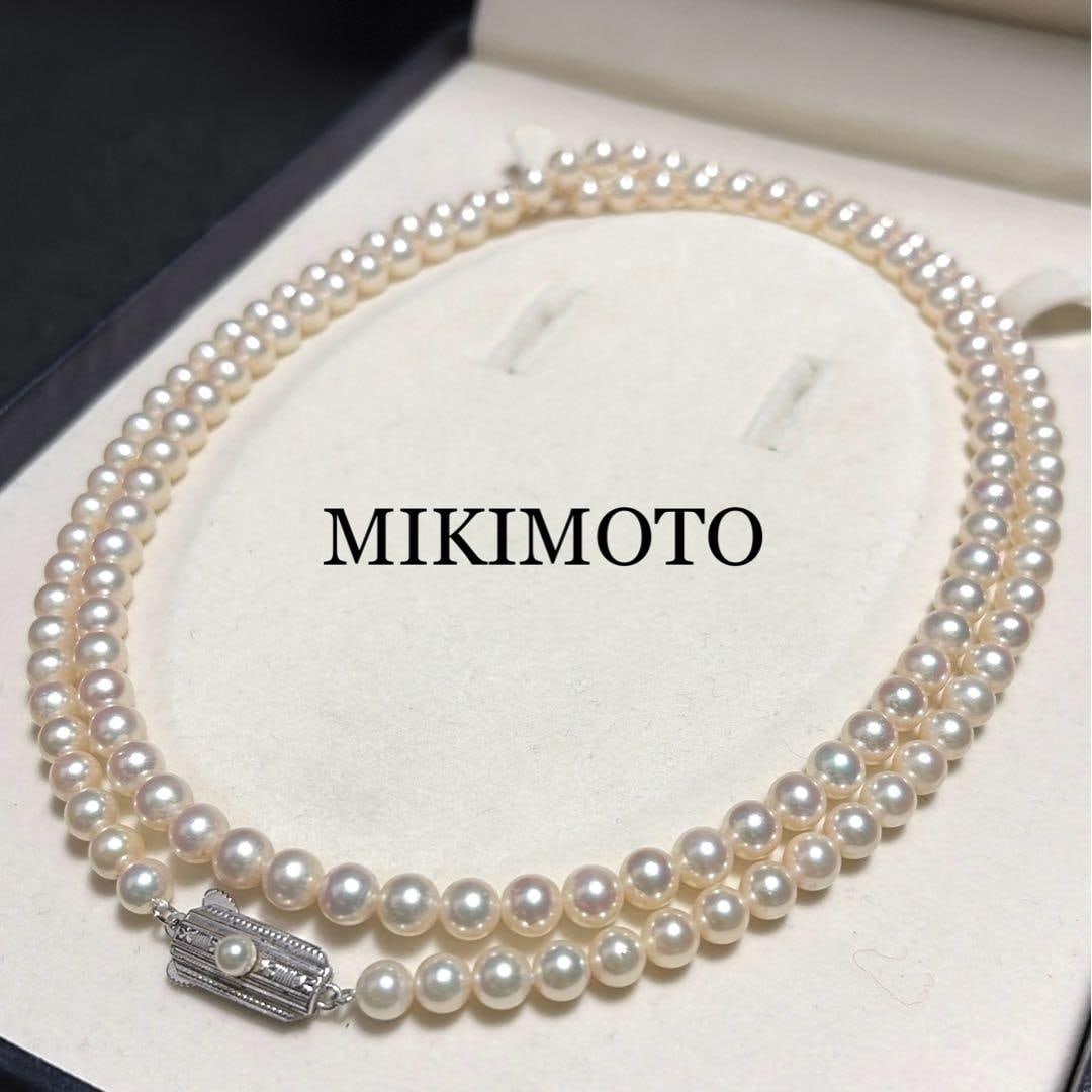 Second-hand - MIKIMOTO Akoya Pearl Long Necklace 6mm: MIKIMOTO Mikimoto Akoya Pearl Long Necklace Clasp: Silver with engraving Color: White Materials: Akoya pearls / Silver Size: Pearl diameter: Approximately 5.5-6.0mm Length: Approximately 77cm (includi
