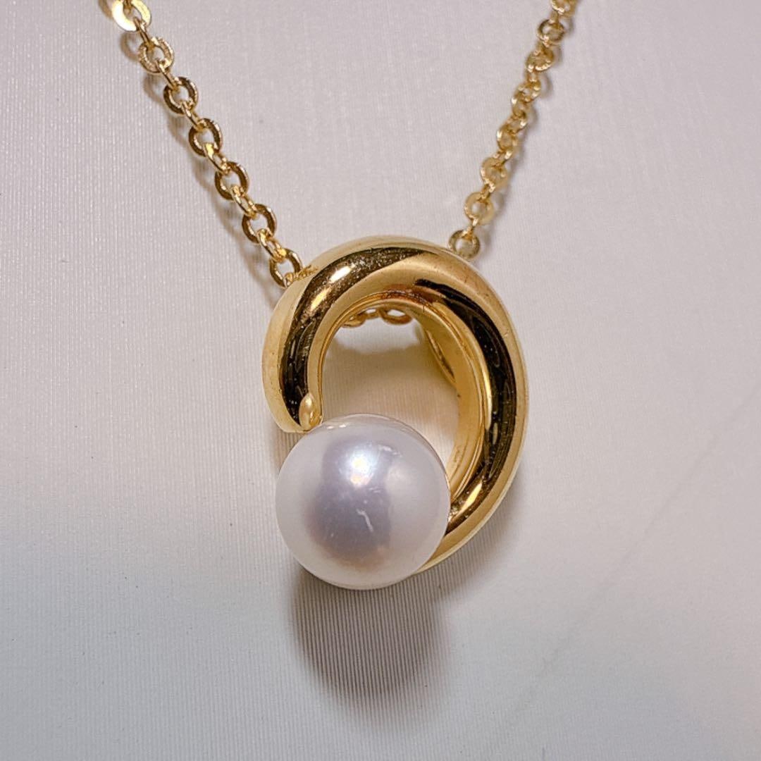 Second-hand - TASAKI gold single pearl round necklace: This is a TASAKI necklace! No obvious scratches or stains, in good condition! As the chain is a later addition gold-plated chain, please consider it as a bonus. Pendant material: Silver (marked with a