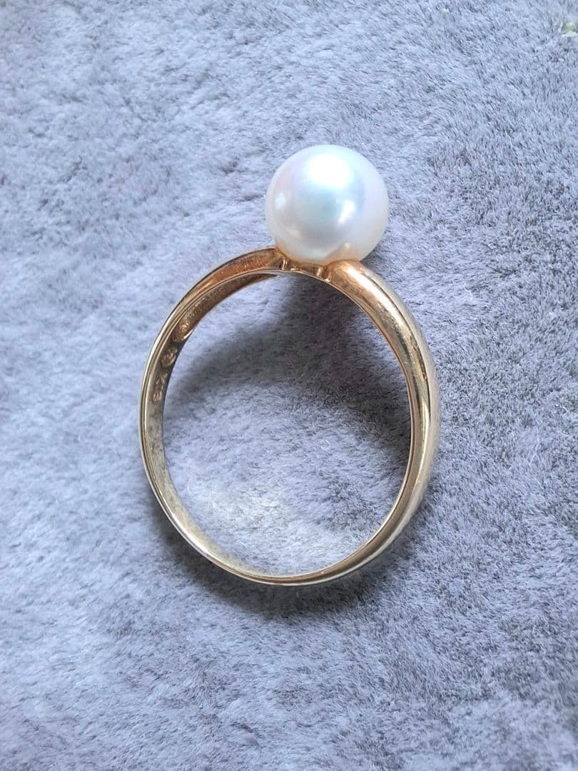 Second-hand - TASAKI K18 Pearl Ring Yellow Gold Size 9: This is a simple and delicate K18 yellow gold ring adorned with lustrous pearls. Material: K18 yellow gold Decoration: Pearls Ring shape: Single pearl ring Ring width at widest point: 3 millimeters Pe
