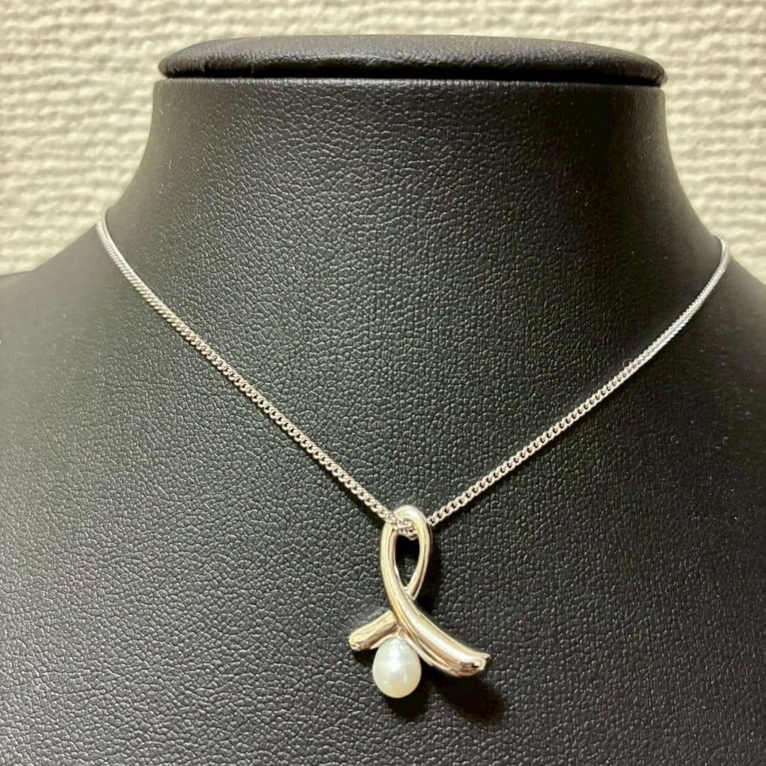 Second-hand - TASAKI necklace, pearl, silver jewelry, with S engraving.: TASAKI Necklace Pearl Silver Jewelry Accessories S Engraving Size Neck circumference 41cm Actual size. Condition No obvious scratches or stains, still usable