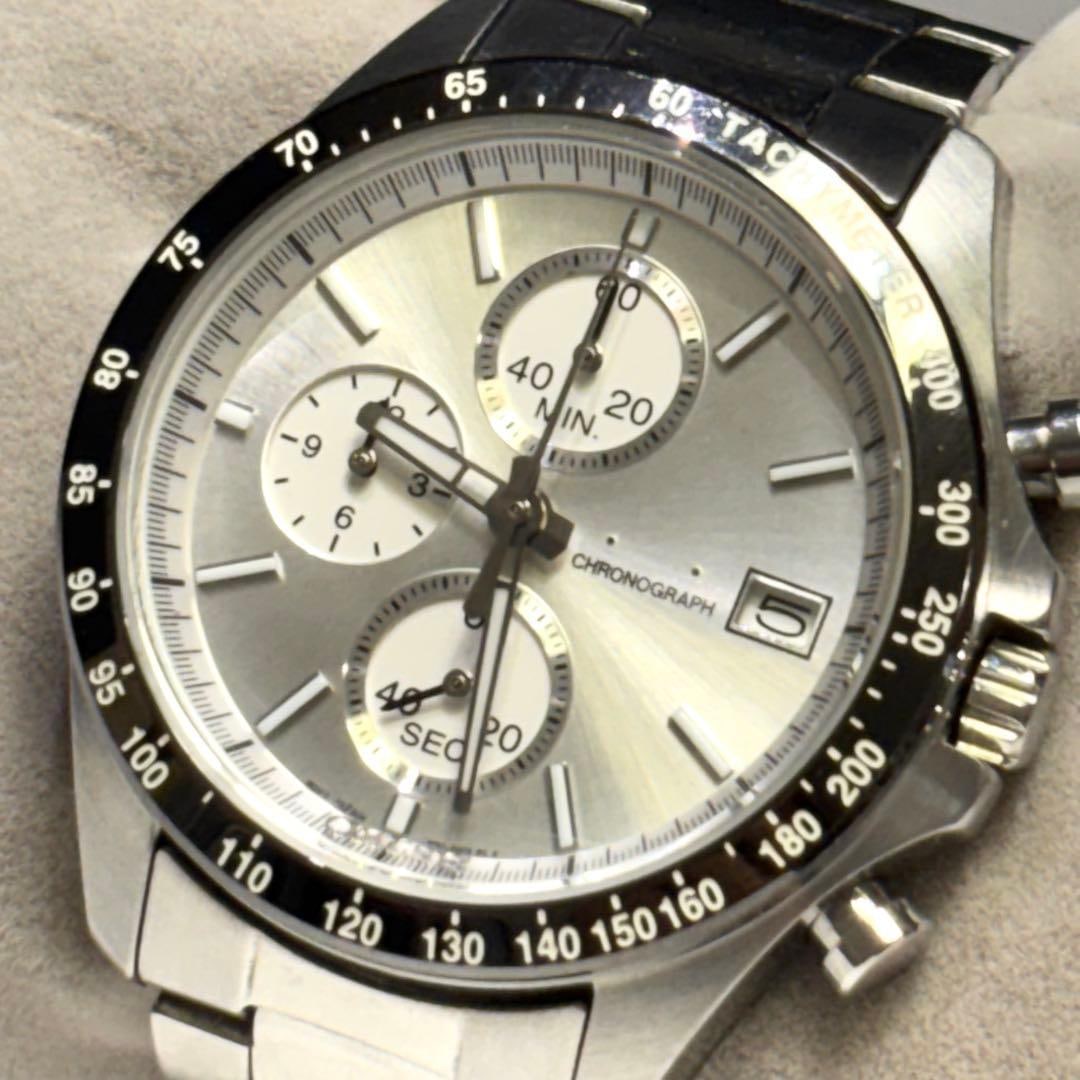Second-hand - SEIKO SBTR007 Chronograph Watch: Brand: SEIKO Model: SBTR007 Wrist size: Approximately 16 cm Color: Silver Accessories: None Item Condition: There are minor scratches and wear from use, but no obvious stains or damage. (Please refer 