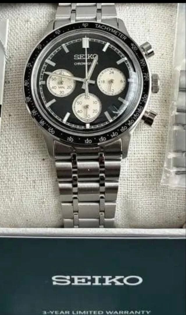 Second-hand - SEIKO SBTR055 Chronograph Watch: This is the Seiko Presage series chronograph wristwatch. It has a retro feel and looks very handsome. The size is approximately 39mm, making it convenient to wear. The chronograph second hand operates