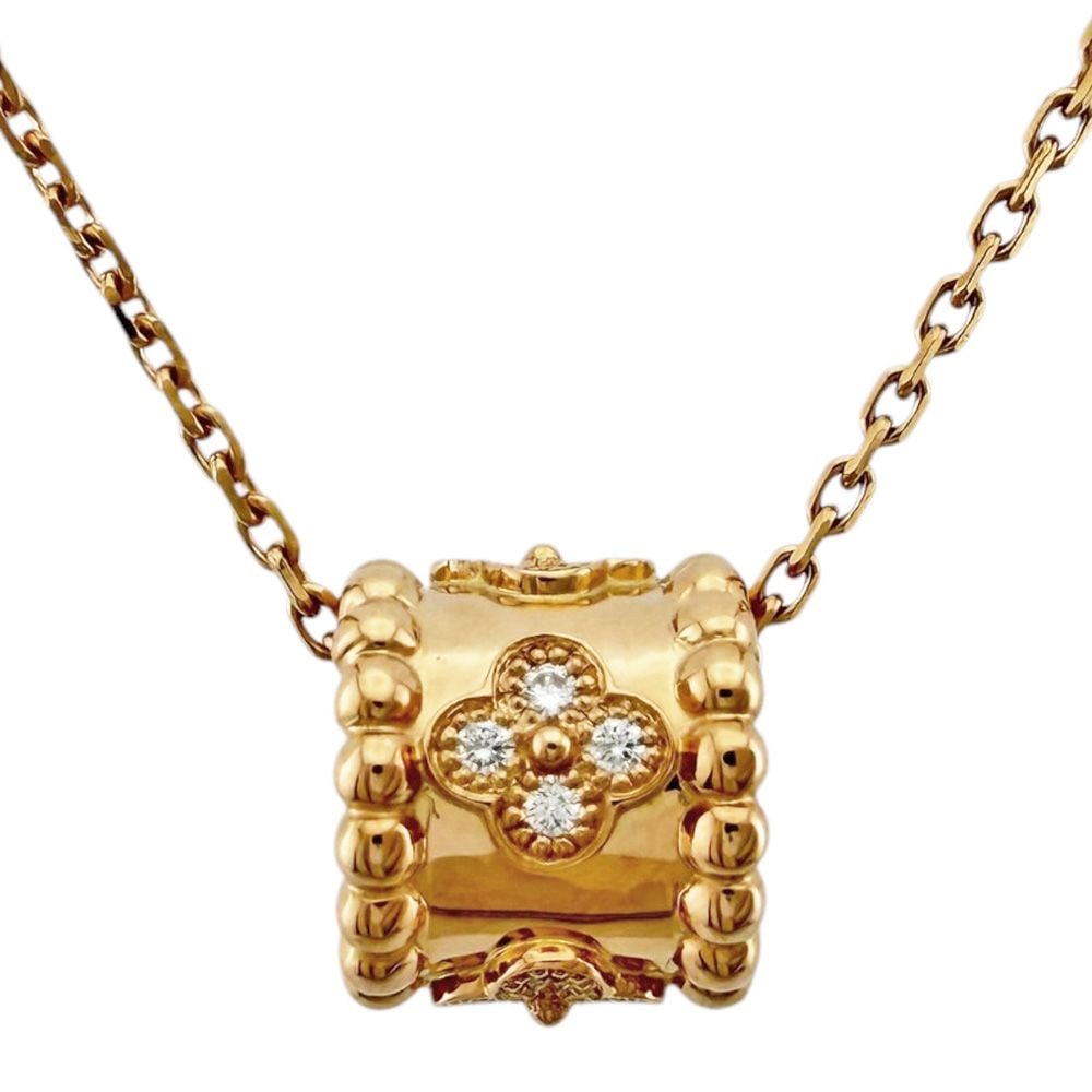 Second-hand - Van Cleef & Arpels Perlee Clover Necklace 18K Pink Gold Diamond Women's: Brand: Van Cleef & Arpels Target: Women Color: Pink Gold Series: Perlee Clover Season: Suitable for all seasons Weight: Approximately 6.6 grams Gemstone: Diamond Adjuster Type: Adjustable ring for