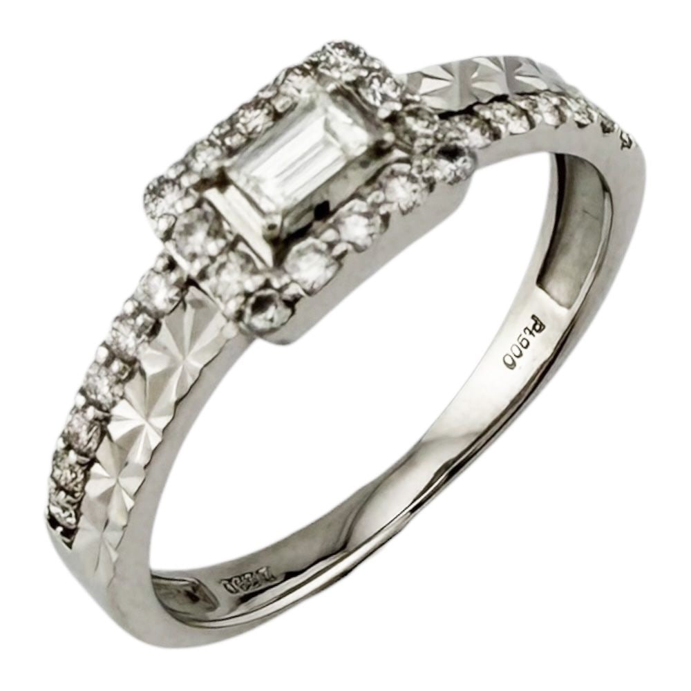 Second-hand - Ring, size 12, Pt900 platinum, diamond, for women.: Color: Silver Season: All year Weight: Approximately 3.1 grams Country of origin: Japan Stone: Diamond (approximately 0.3 carats) Size: Size 12 / Adjustable size (within a range of ±2 sizes) Ring wid