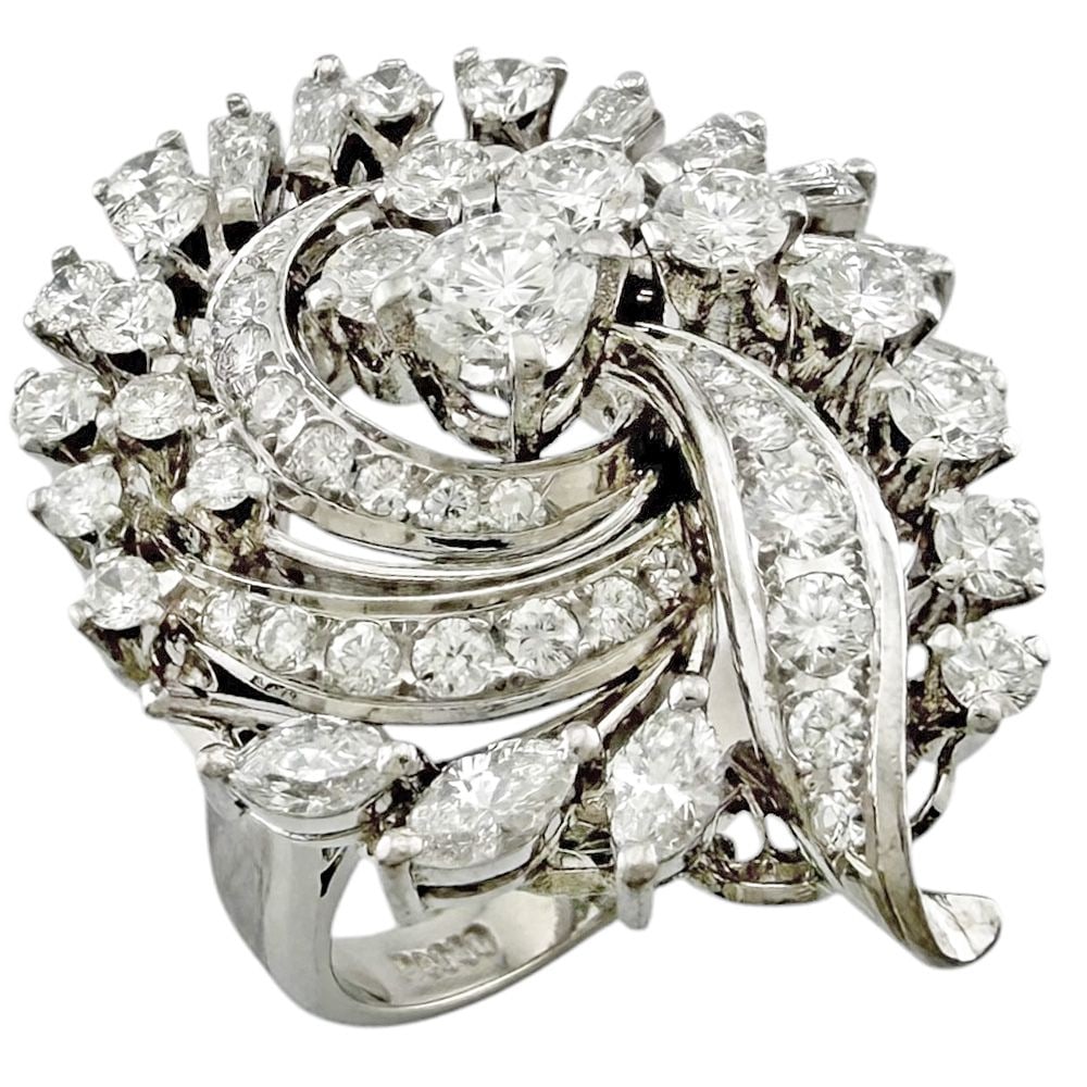 Second-hand - Mikimoto ring, size 10, Pt900 platinum, with diamonds, for women.: Brand: Mikimoto Type: Luxurious style Target audience: Women Color: Silver Season: Suitable for all seasons Weight: Approximately 15.9 grams Country of origin: Japan Gemstones: Diamonds (approximately