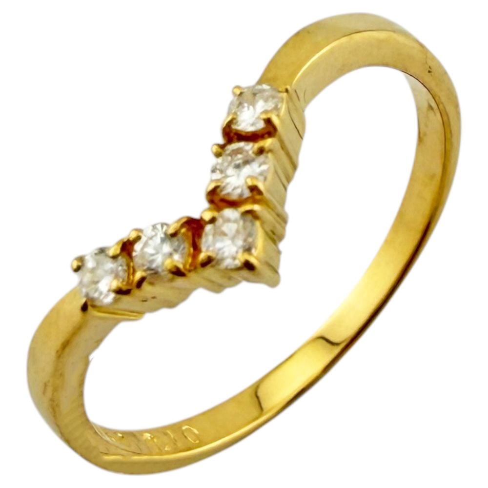 Second-hand - TASAKI ring, size 12, 18K yellow gold, with diamonds, for women.: Brand: TASAKI Target: Women Color: Gold Season: Suitable for all seasons Weight: Approximately 1.7 grams Origin: Japan Diamond weight: Approximately 0.10 carats Size: 12 Ring width: Approximately 5.0-