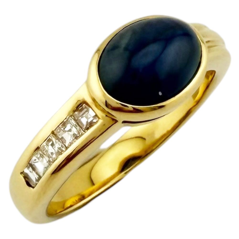 Second-hand - Ring, size 12, 18K gold, K18 yellow gold, sapphire, for women.: Color: Gold Season: All year Weight: Approximately 5.2 grams Country of origin: Japan Gemstones: Sapphire (approximately 2.12 carats) / Diamonds (approximately 0.14 carats) Size: Size 12 / Adjustable 