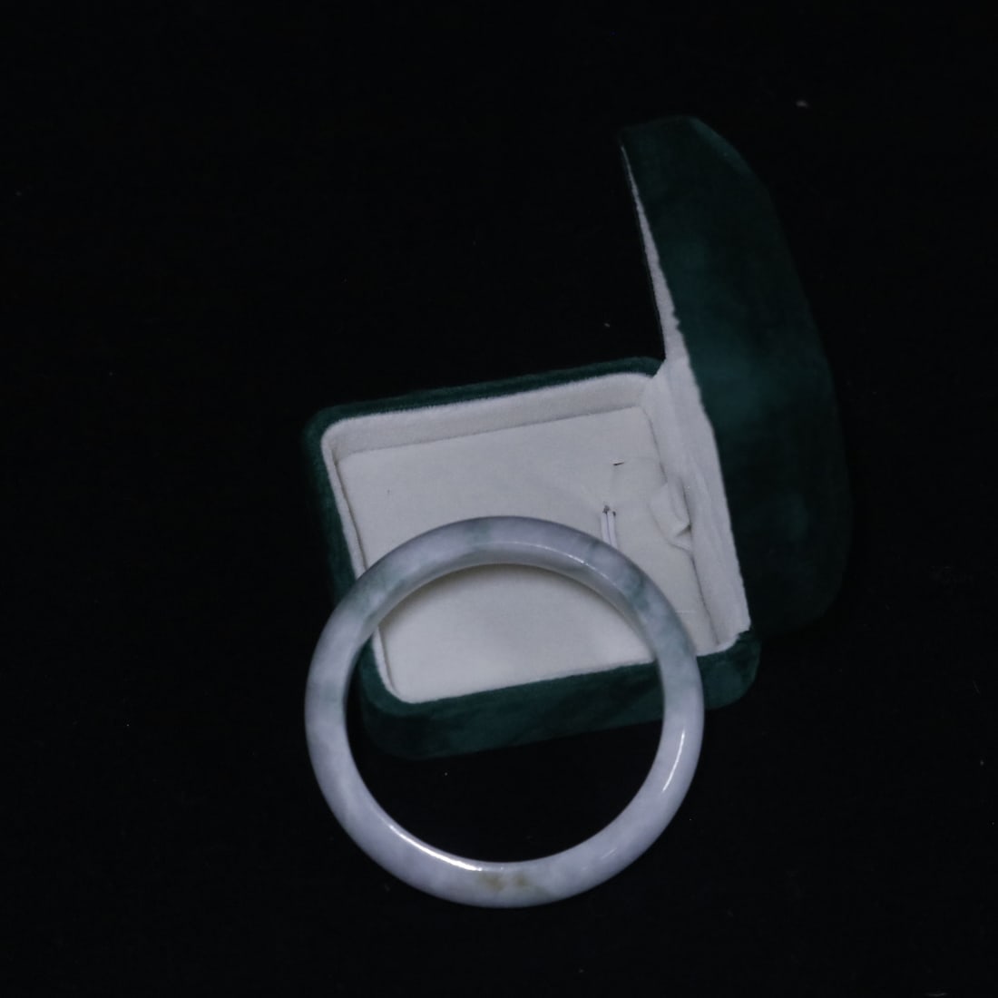 Natural Jadeite Bangle with Certificate, Glutinous Texture Bracelet, Approx. 42.14g: This jadeite bangle features a classic rounded form with balanced proportions and soft translucent appearance.The bangle displays characteristic glutinous texture with naturally developed luster forme