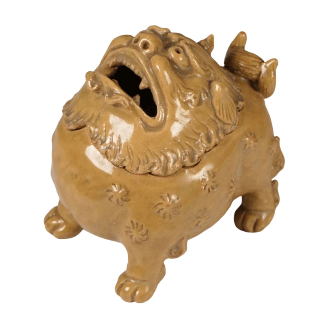 Kise Seto Shishi Koro (Yellow Seto Lion Incense Burner) (1 of 20)