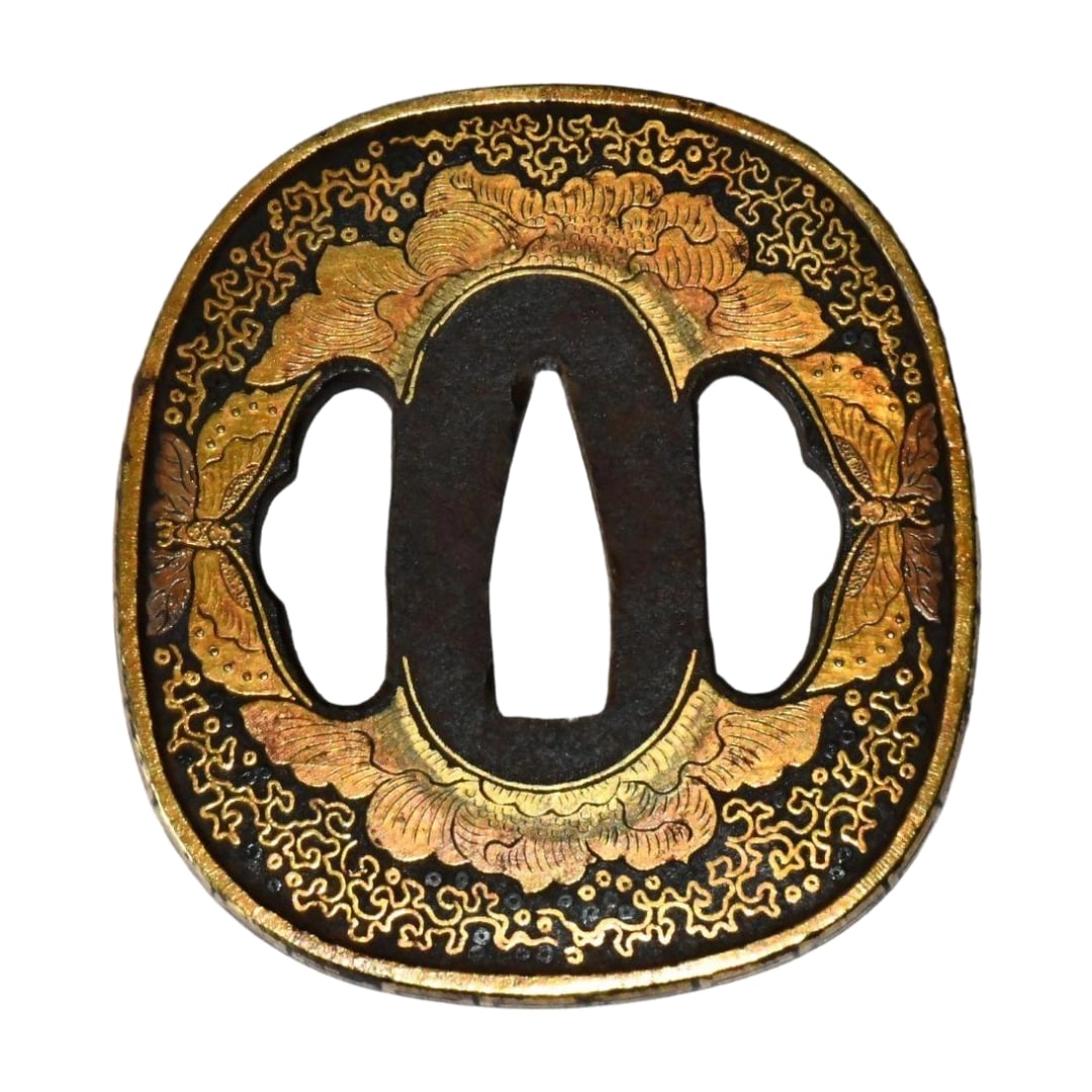 Special Preservation Certificate for Sword Fittings Peony and Double Butterflies Design Tsuba: Accompanied by a special preservation certificate for sword fittings issued by the Nihon Bijutsu Token Hozon Kyokai (NBTHK), this exquisite tsuba featuring a peony and double butterfly motif was craft
