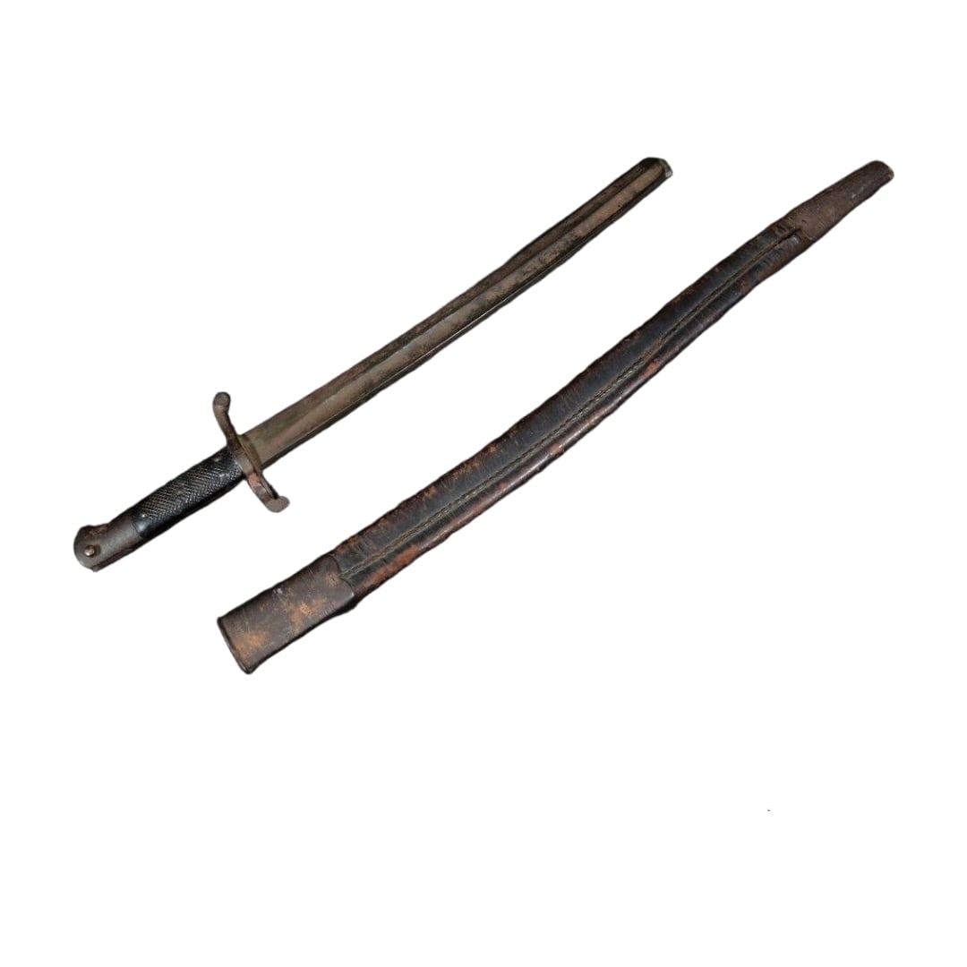 Original Item: Former Imperial Japanese Navy Yatagan Bayonet (Anchor Engraving), with Cutting Blade (1 of 5)