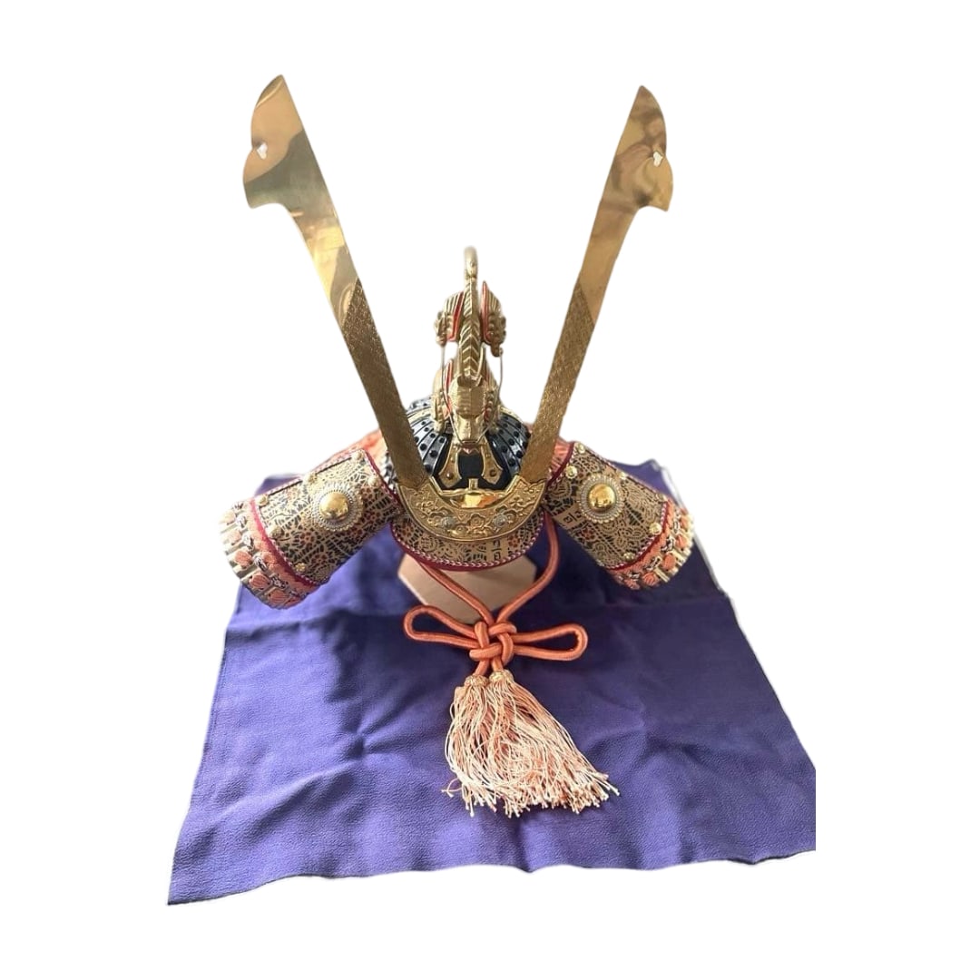 Dragon Helmet (1 of 8)