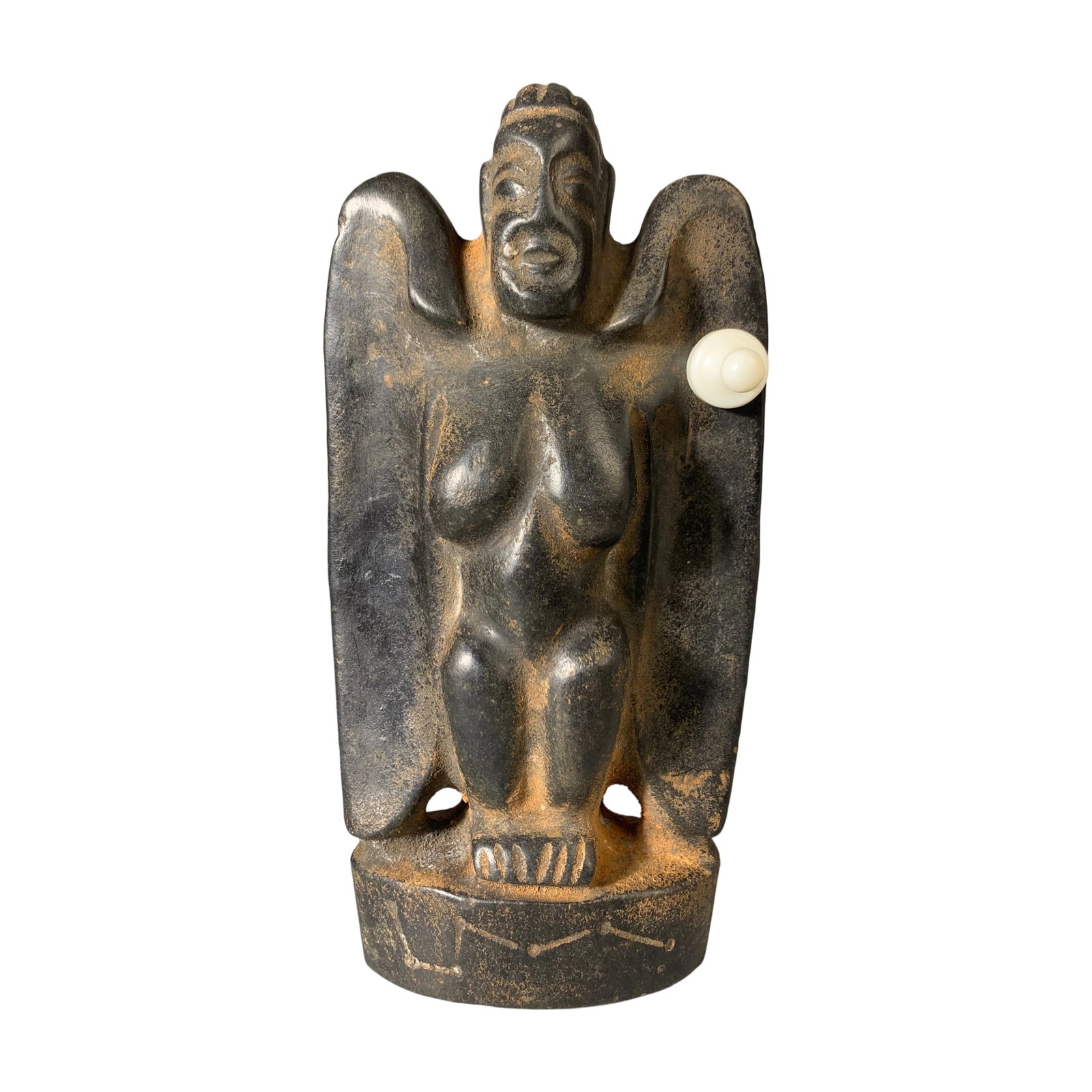 Hongshan Culture Meteorite Owl: This Hongshan Culture meteorite owl showcases the ancient craftsmen's ingenious use of natural materials. Its magnetic properties add a mysterious touch, reflecting the unique charm of Hongshan