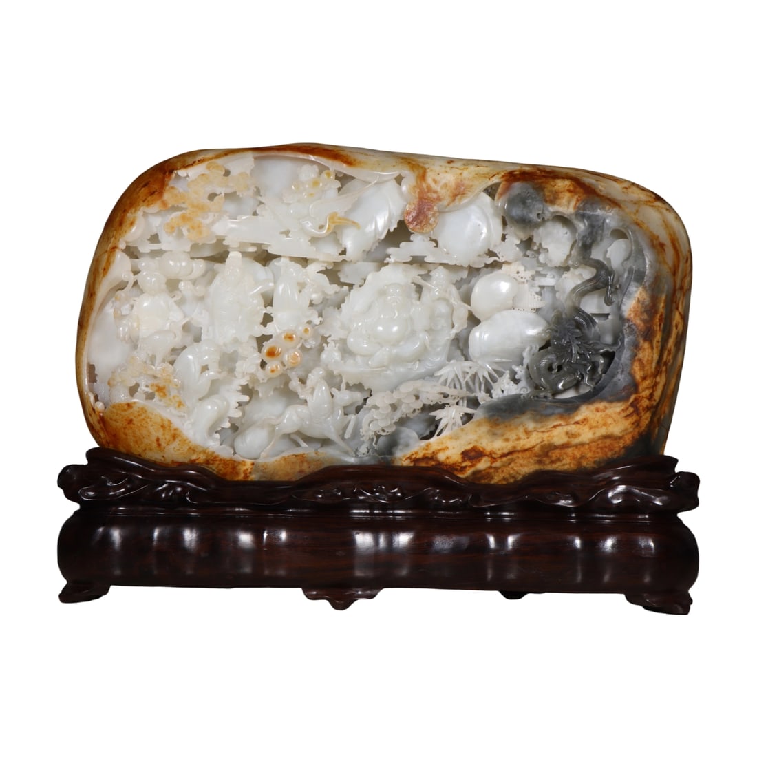 Hetian Jade Eight Immortals Mountain Ornament: This Hetian jade mountain ornament features the theme of the Eight Immortals, showcasing exquisite craftsmanship and vivid details. The jade is warm and evenly colored, highlighting the unique charm o