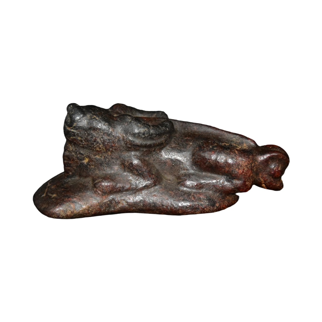 Old Jade Beast: This old jade beast is exquisitely carved, with a warm jade texture, exuding an ancient charm. Its vivid shape and smooth lines reflect the superb craftsmanship of traditional techniques.(10 cm high, 