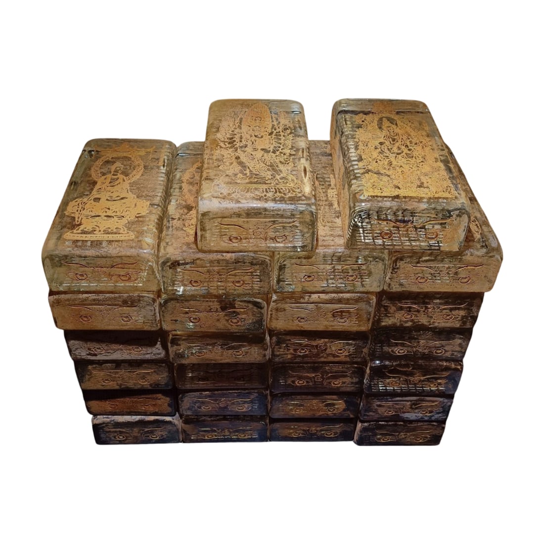 Crystal Buddha Brick: This collection of crystal Buddha bricks consists of 26 pieces, each engraved with different Buddha images and scriptures, in perfect condition and well-preserved. The intricate carvings on each brick