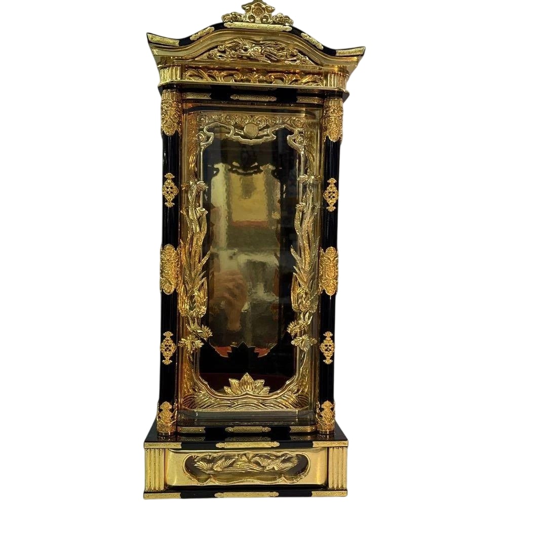 Zushi (Portable Shrine): Luxurious Carved and Gold Leaf Black Lacquer Cabinet. Color: Black and Gold Leaf Material: Wood Design: Decorative Carving and Gold Leaf Shape: Rectangular Purpose: A tablet box placed in the temple's