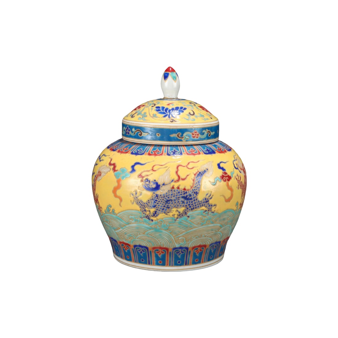Ming Chenghua Wucai Qilin Pattern Covered Jar (1 of 10)