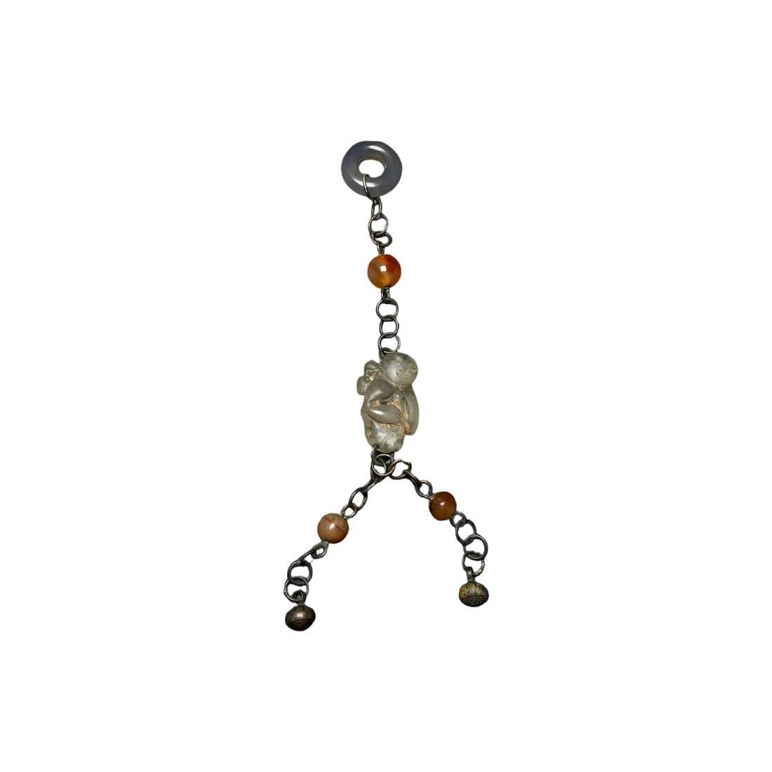 Qing Dynasty Agate Crystal Pendant: This agate crystal pendant from the Qing Dynasty features a warm luster and fine texture, showcasing the exquisite craftsmanship of the era. Its design is simple yet elegant, suitable for both collect