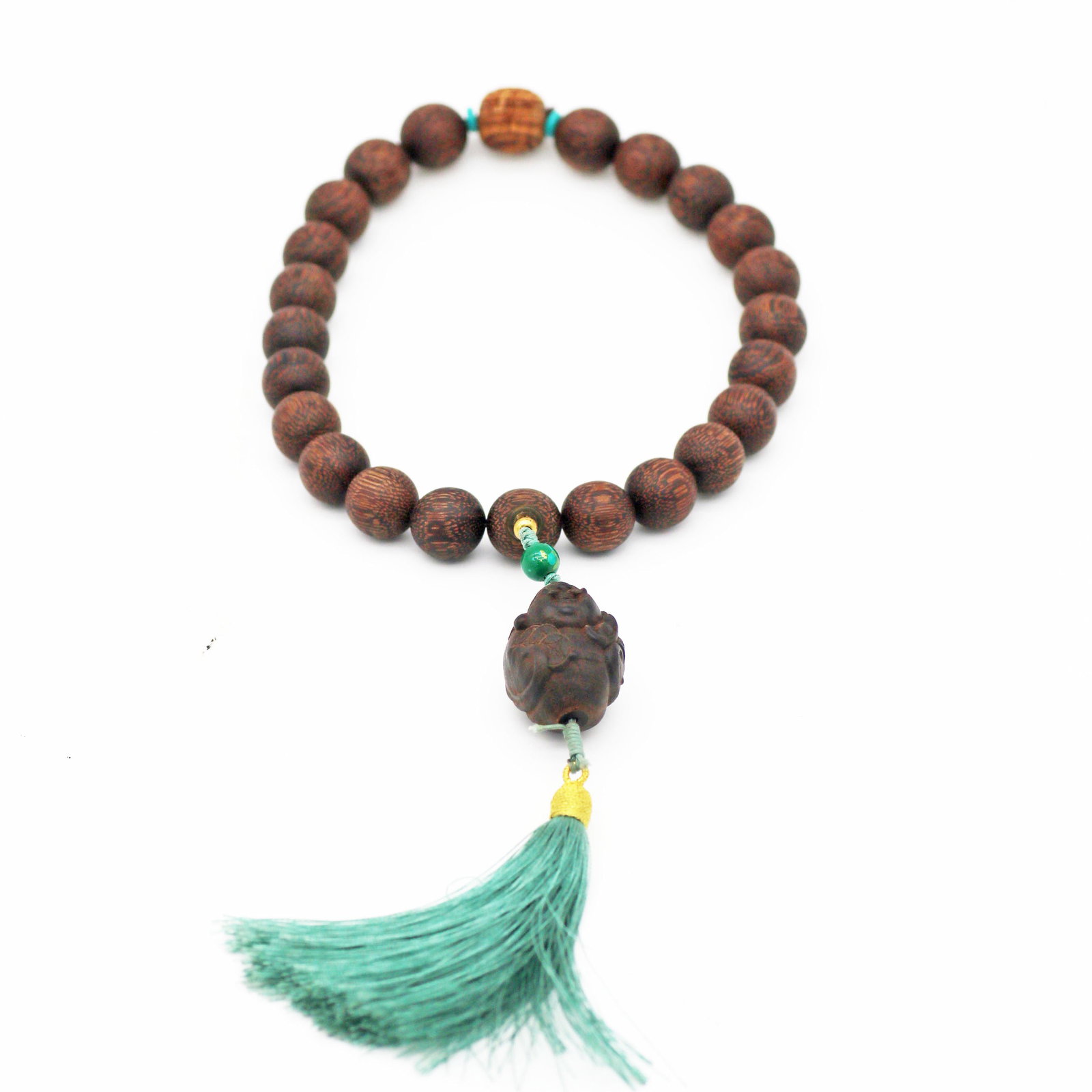 Aloeswood Ornament Handheld: Agarwood Bead Handheld Dimensions: Bead diameter 1.5 cm, chain length 36 cm, weight 55 g This piece is an agarwood bead handheld, composed of twenty-one round beads strung together. The beads are perf