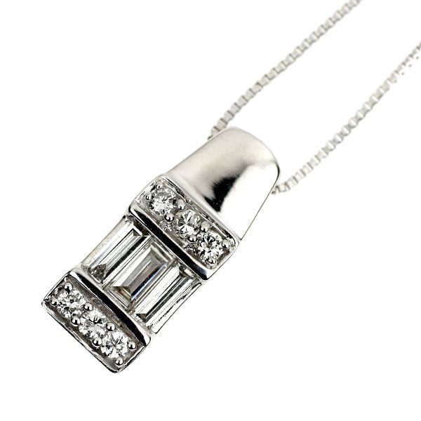 Pre-owned K18WG Diamond Pendant Necklace, 0.30 Carats: A total of 0.30 carats of diamonds are luxuriously set on a platinum pendant necklace. Featuring a rectangular cut and bezel-set with round brilliant cuts, the mirror-like luster enhances its beauty a