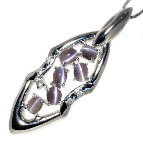 Pre-owned K18WG Alexandrite Cat's Eye Diamond Pendant Necklace 1.74 Carats D0.06 Carats Rare: This is a platinum pendant necklace rhythmically adorned with six Alexandrite cat's eye stones. The Alexandrite stones are selected for their deep blue-green hues, offering a subtle transition from bl