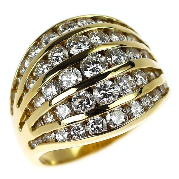 Pre-owned Kutchinsky K18YG Diamond Ring, 2.98 Carats: This is an elegant yellow gold ring designed by the British top jewelry brand Kutchinsky, established in London in 1893. It features a three-dimensional gold craftsmanship that extends from both sides
