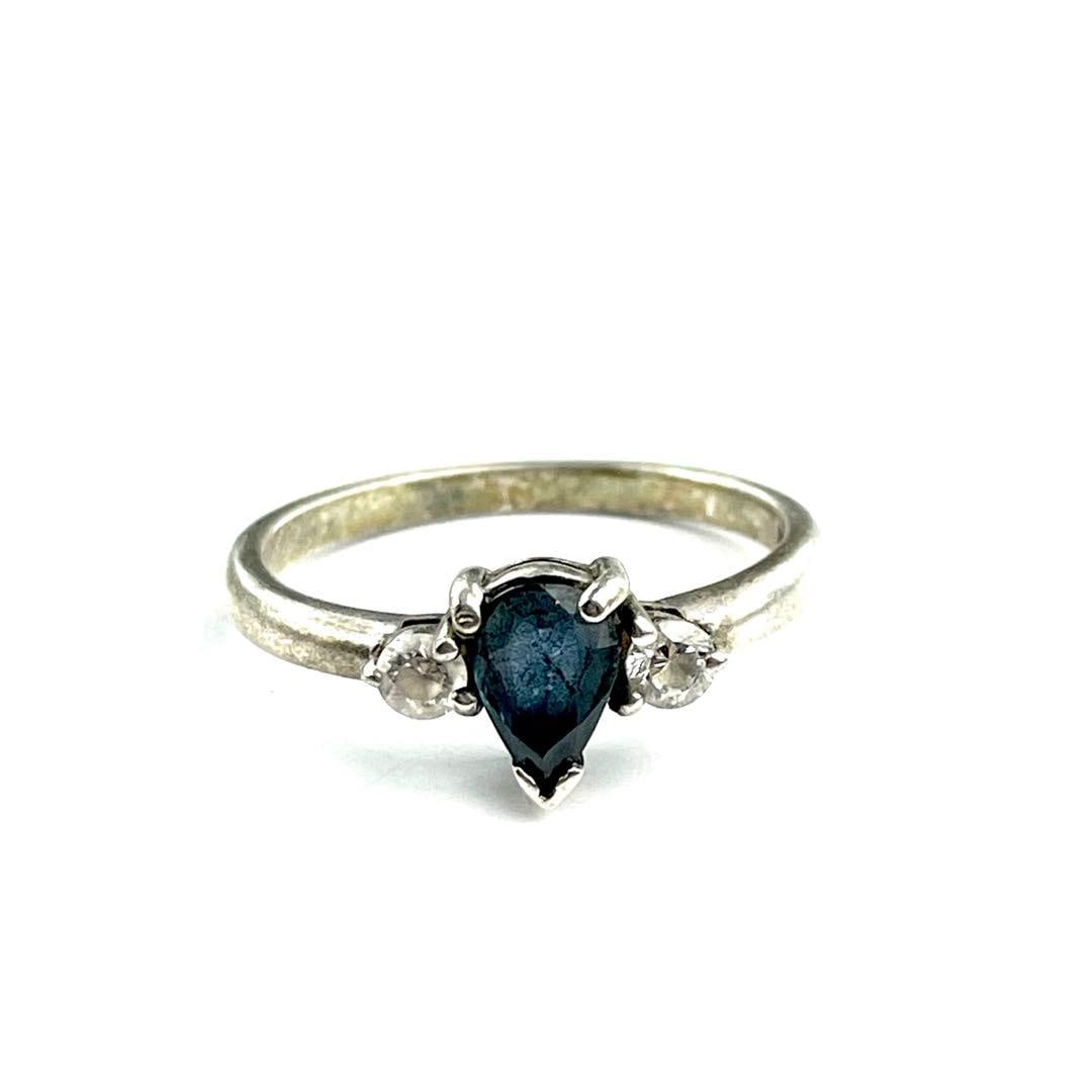 Second-hand - Sapphire SILVER 925 Silver Ring Size 17 1980s Natural Stone: Conceptualized as "Timeless Radiance," a carefully curated selection of vintage jewelry primarily from the 1970s to the 1990s. Item Name Vintage Silver 925 Ring, Vintage Silver Design Ring, Silver wit