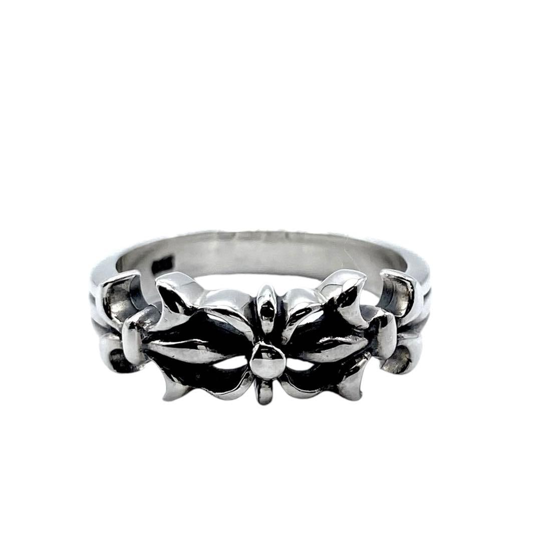 Pre-owned - Exquisitely Crafted BS Floral x Flower Motif SILVER 925 Stamped Ring Size 20: With the concept of "Shining Beyond Time," a selection of vintage jewelry primarily from the 1970s to 1990s has been carefully curated. Item Name Exquisite Vintage Silver 925 Ring Vintage Silver