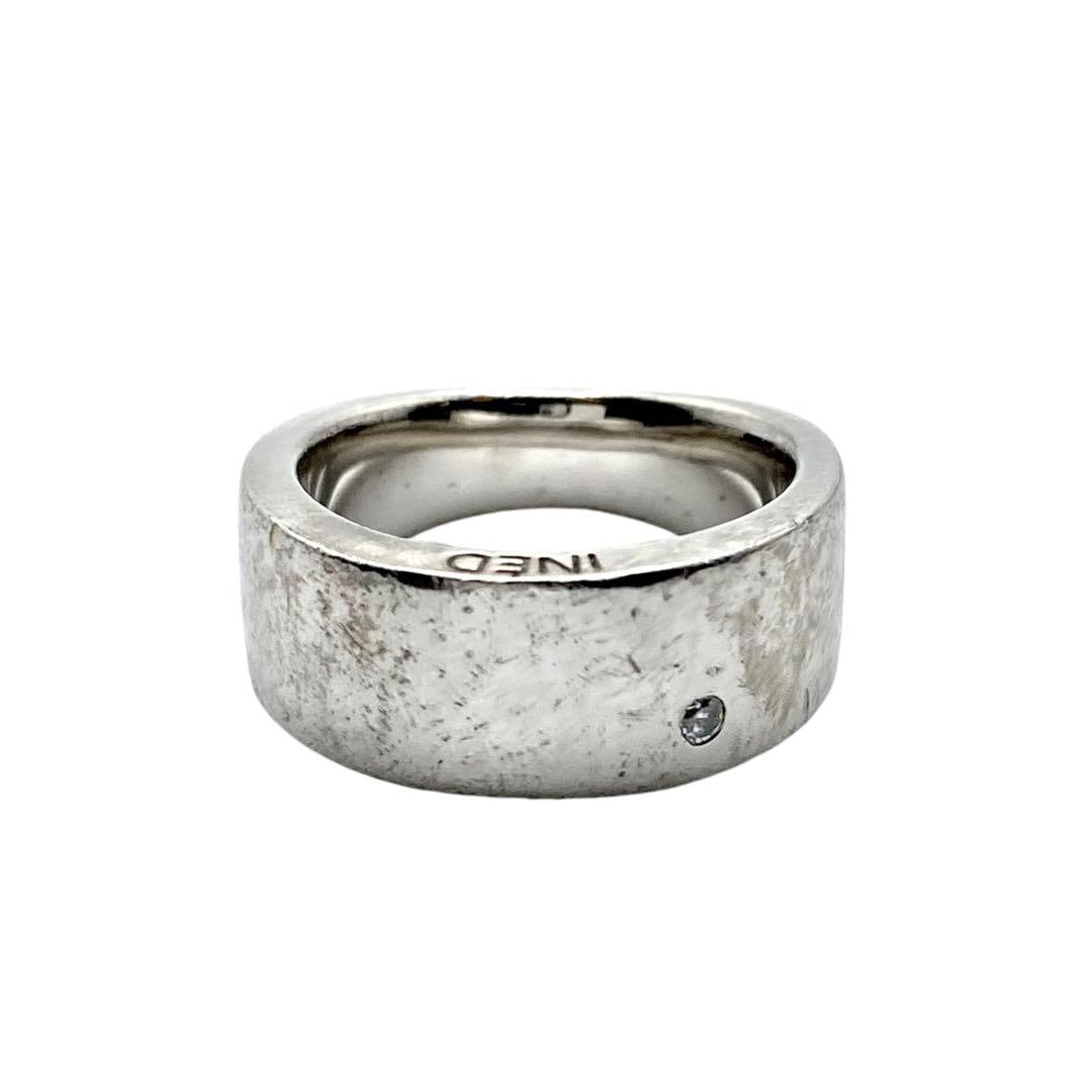 Second-hand - Silver 925 Ring, Size 11: Conceptualized as "Timeless Radiance," a carefully curated selection of vintage jewelry primarily from the 1970s to 1990s. Product Name Substantial Silver 925 Engraved Design 92s Vintage Ring Design