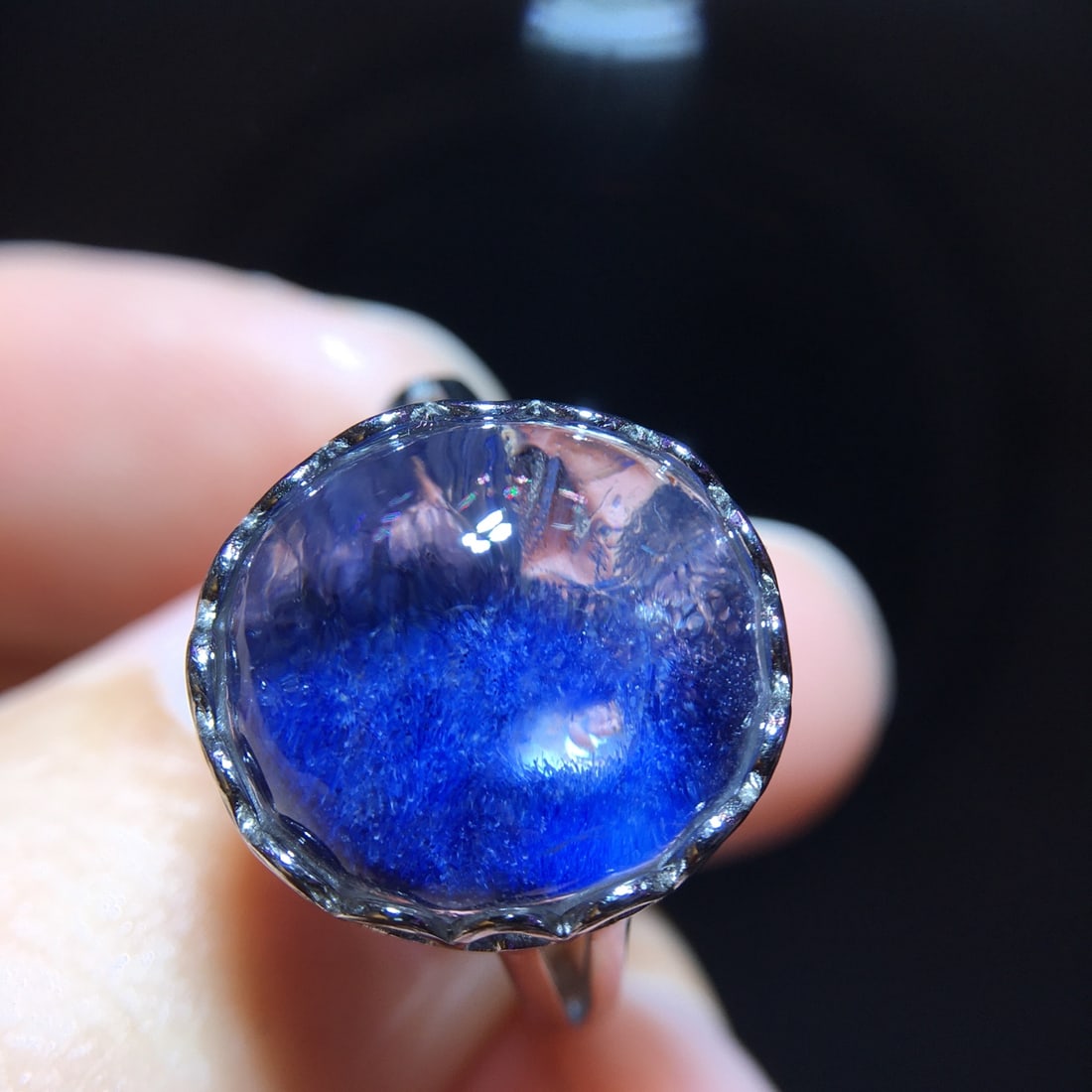 925 Silver Natural Blue Fluorite Blue Line Stone Ring: This ring features a rare natural blue fluorite blue line stone, showcasing a unique color and luster. Set in 925 silver, the elegant design ensures comfort for both men and women. Its unique energy