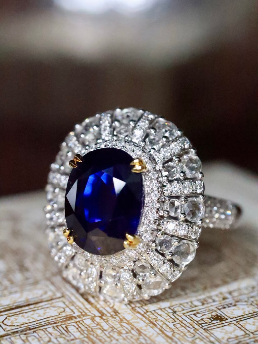 18K Gold Sapphire Ring - 4