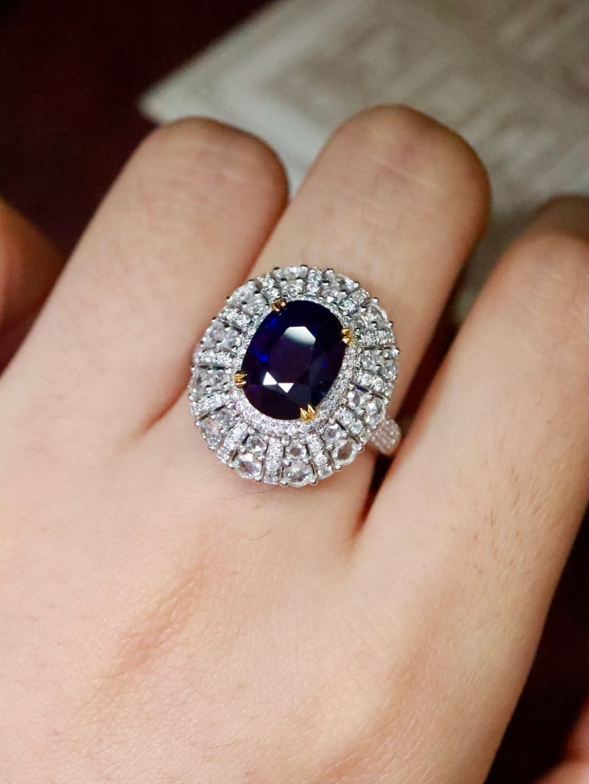18K Gold Sapphire Ring - 6