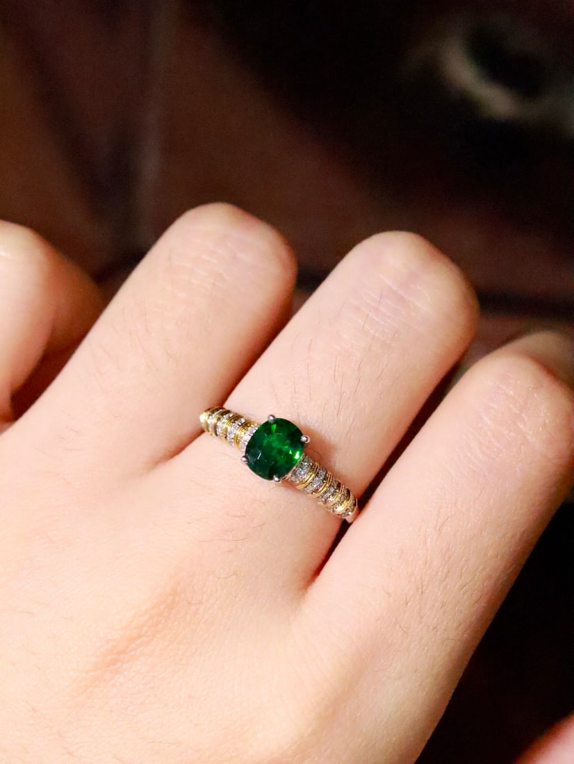 18K High-Quality Tsavorite Ring - 6
