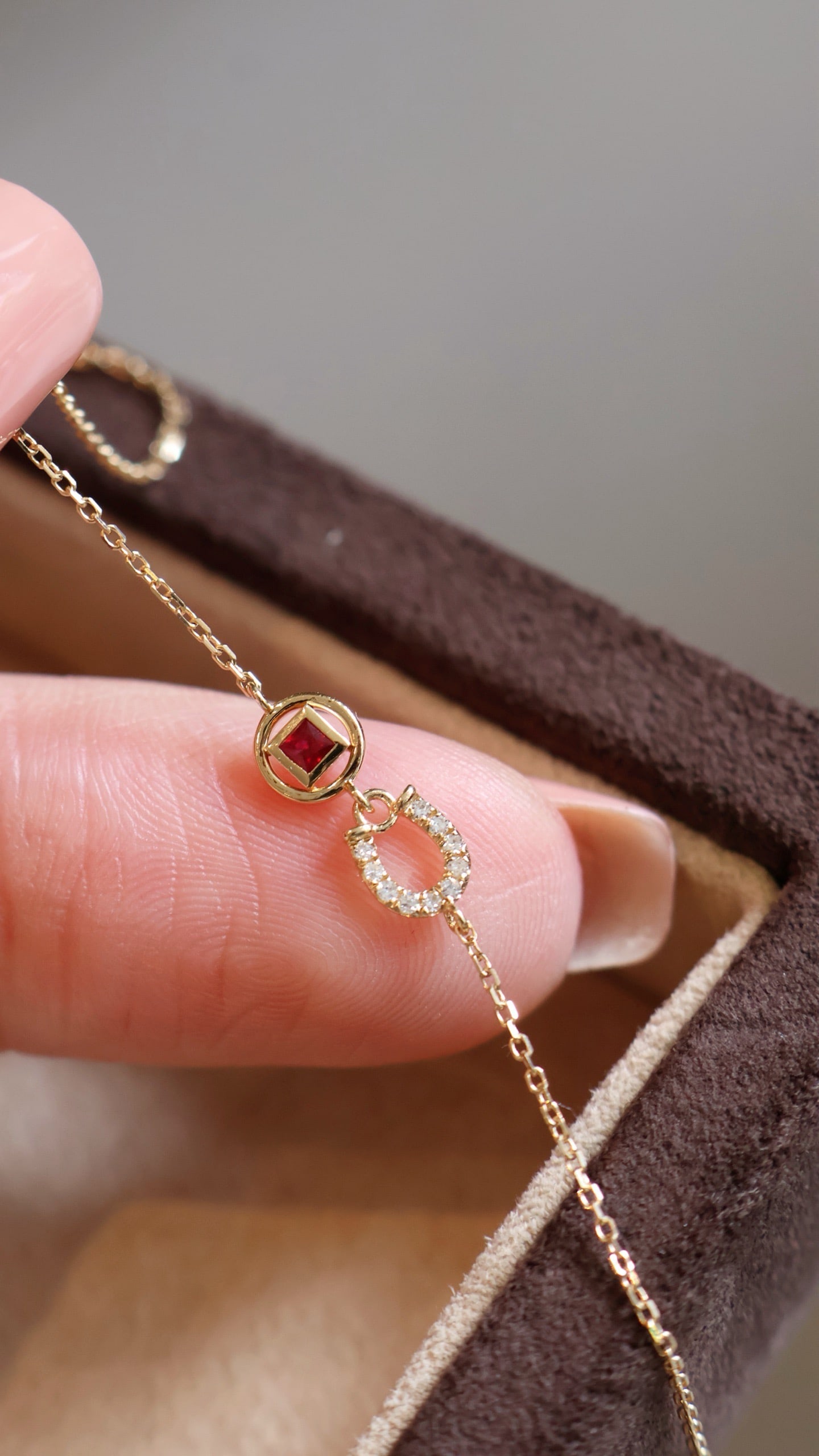 18K Gold Ruby Diamond Bracelet - 9