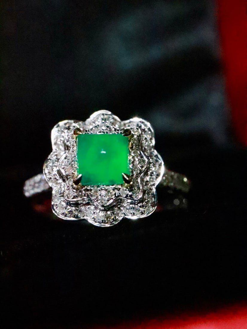18K Gold Emerald Ring - 2