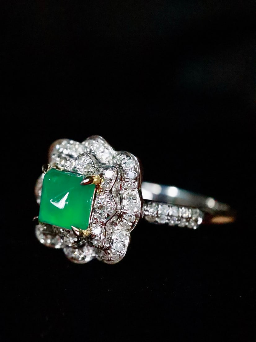 18K Gold Emerald Ring - 3