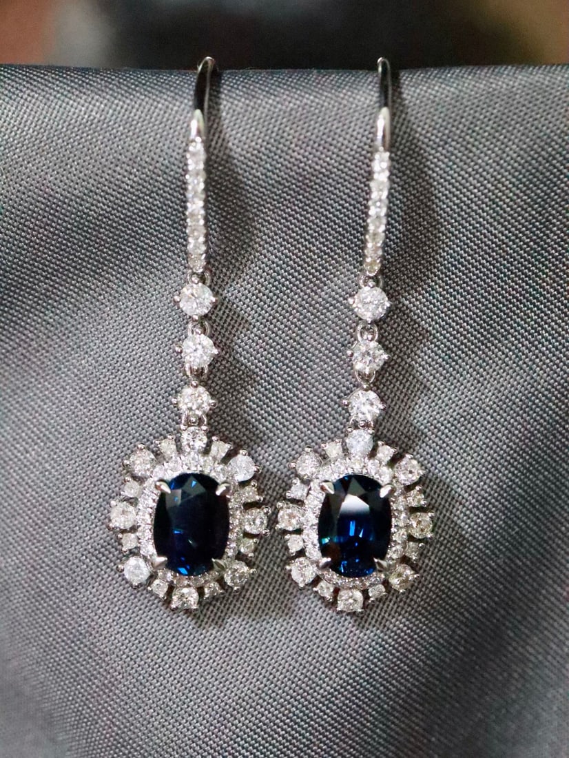 18K Gold Natural Sapphire Earrings (1 of 6)