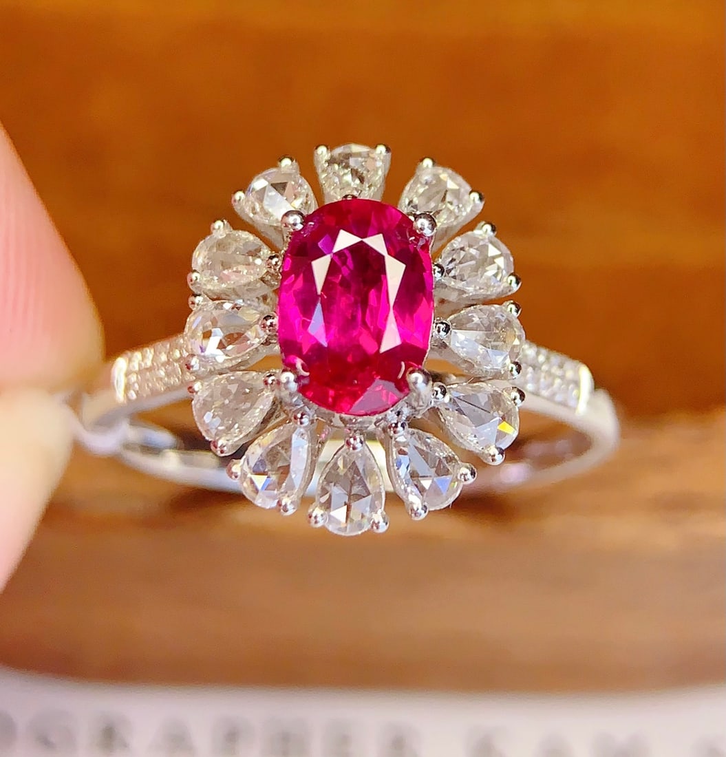 18K Gold Natural Unheated Ruby Ring - 2