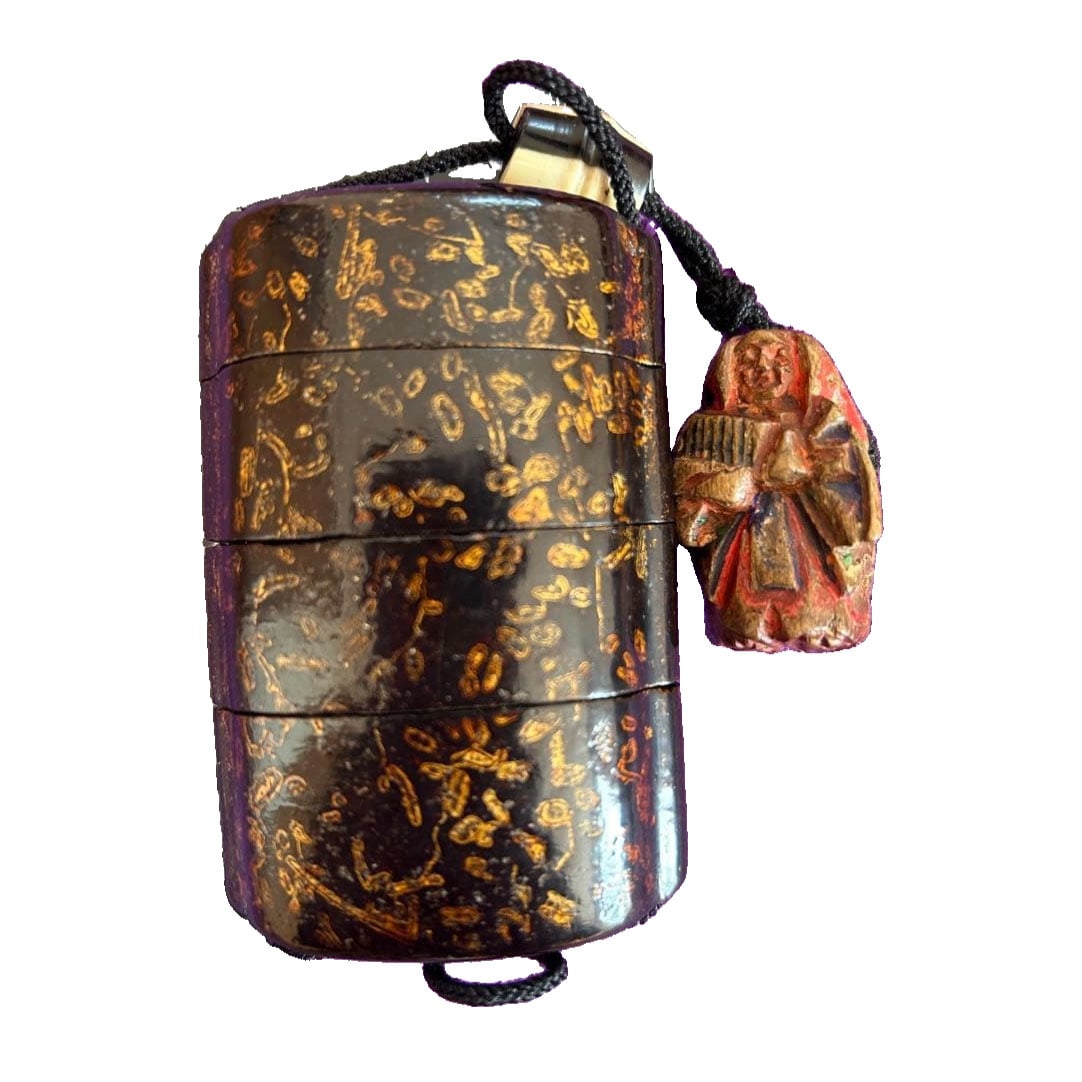 Inro, Netsuke, Medicine Box, Small Item Box: Inro, Netsuke, Medicine Box, Small Object Box This is an exquisite maki-e inro, a masterpiece of traditional Japanese lacquerware from the Edo to Meiji period. It offers a spiritual connection to the