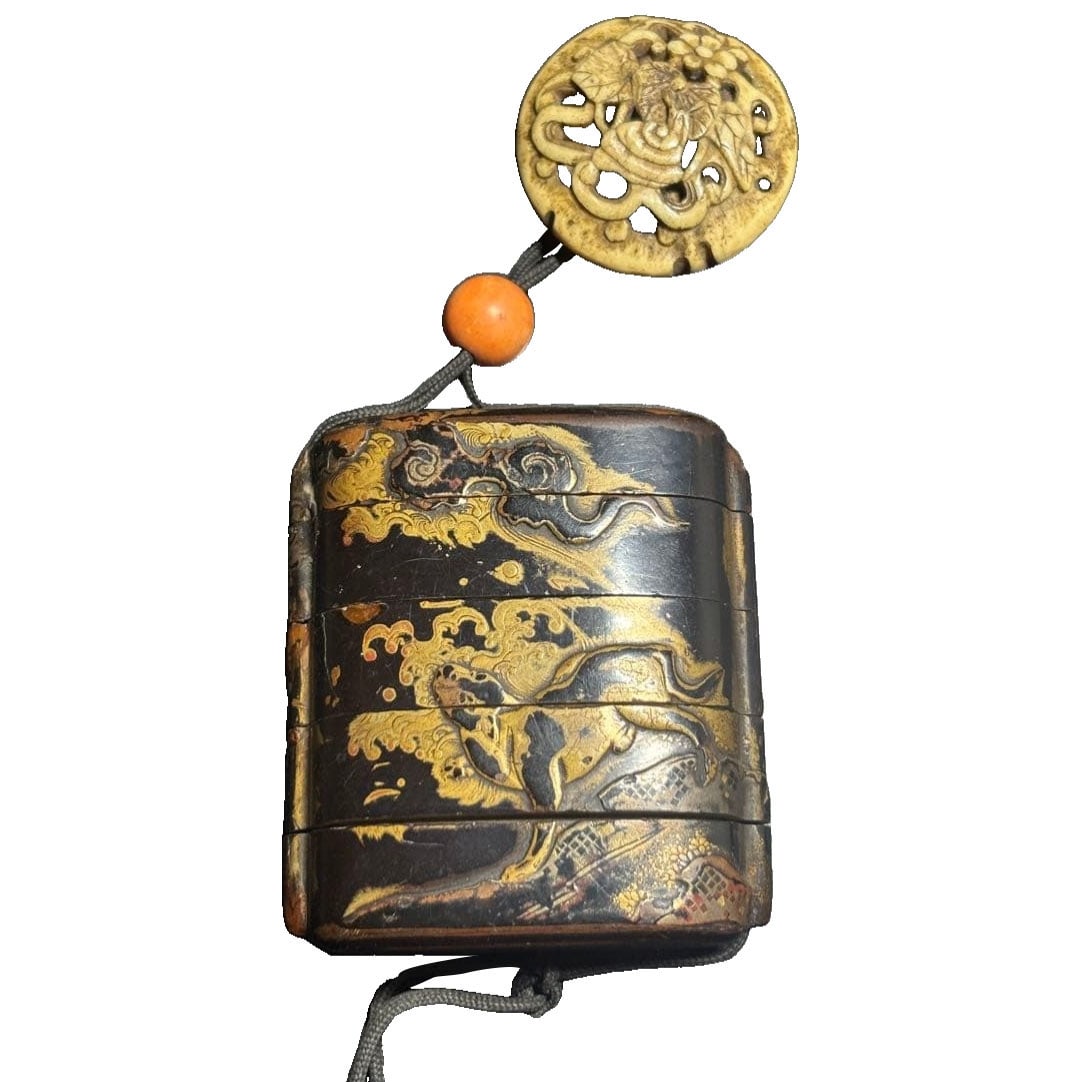 Dragon and Lion Inro with Maki-e and Netsuke, Antique (1 of 12)