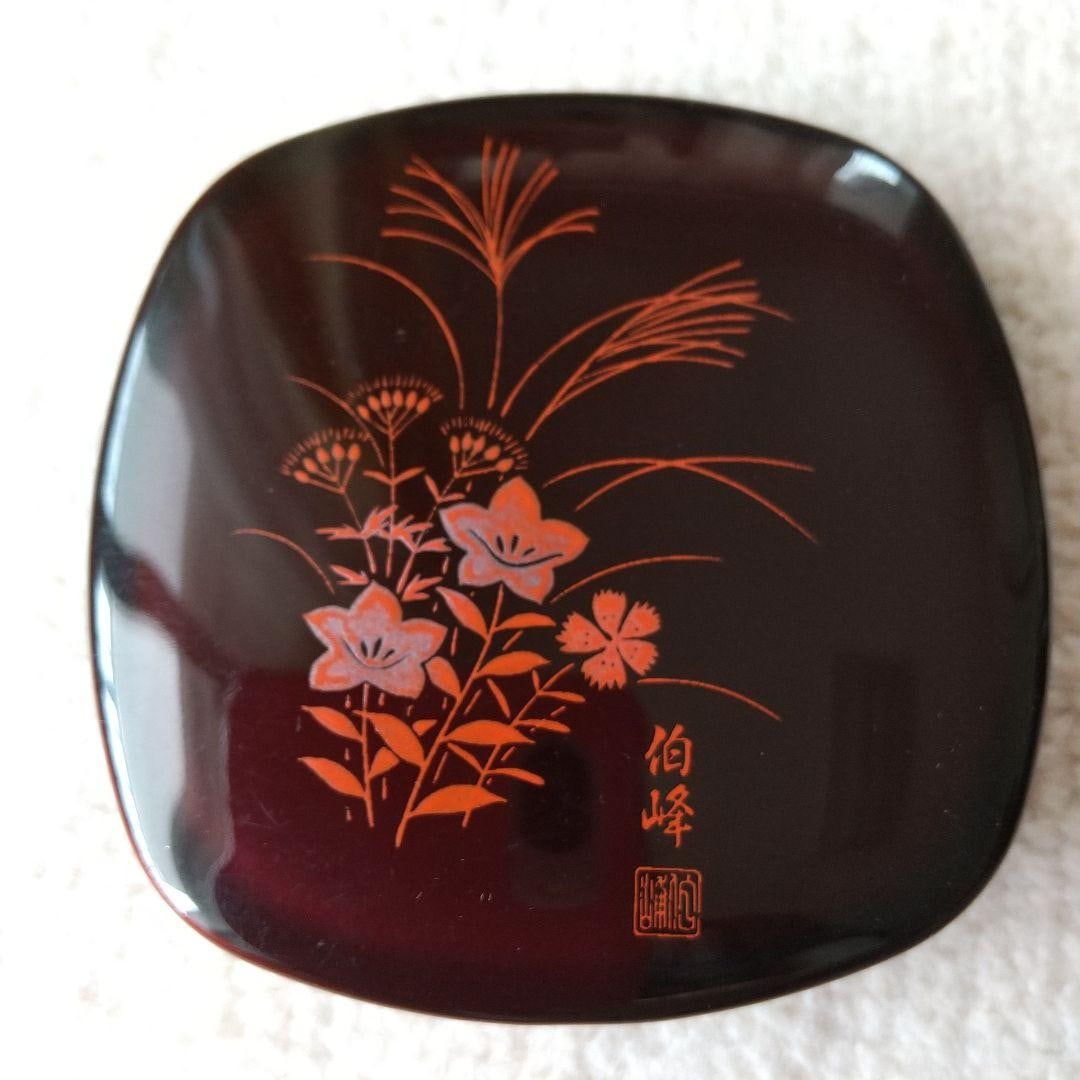 Lacquerware Hand Mirror & Comb Set - 2