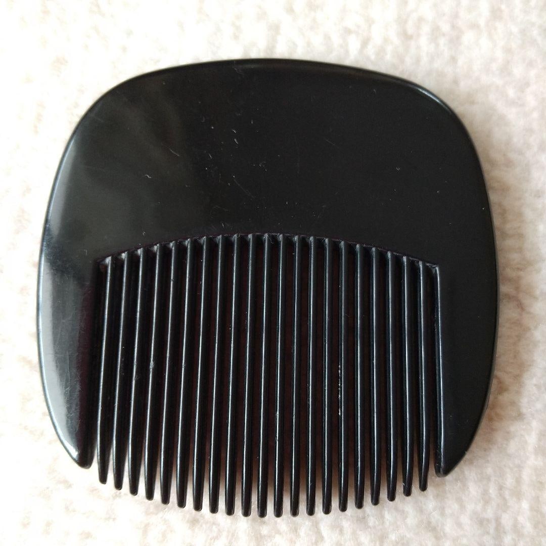 Lacquerware Hand Mirror & Comb Set - 4
