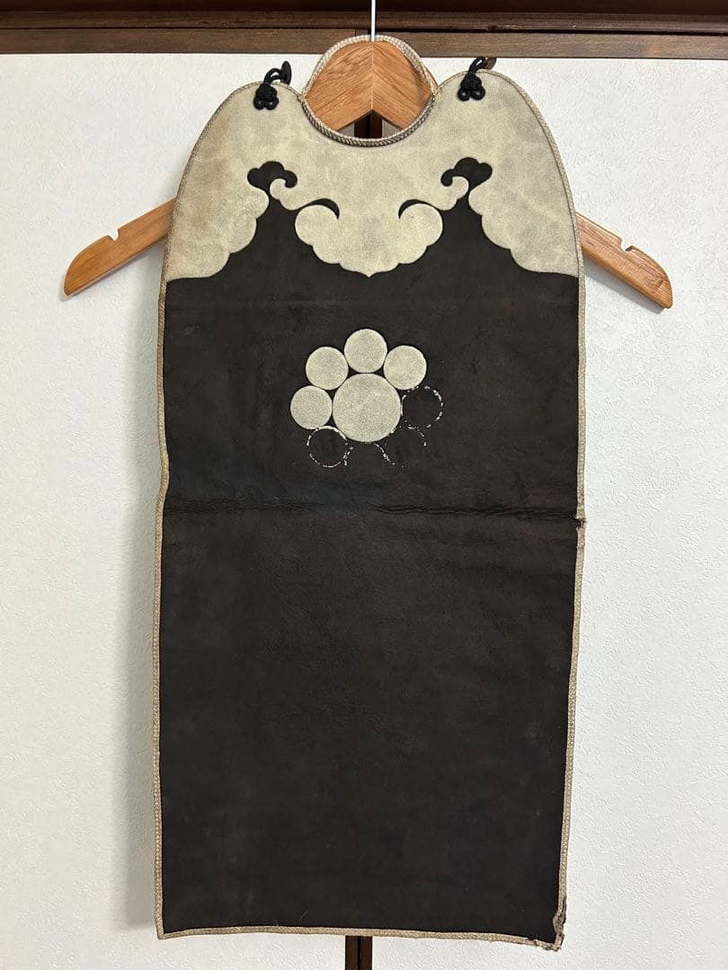 Breastplate with Nine Luminaries Pattern - 2