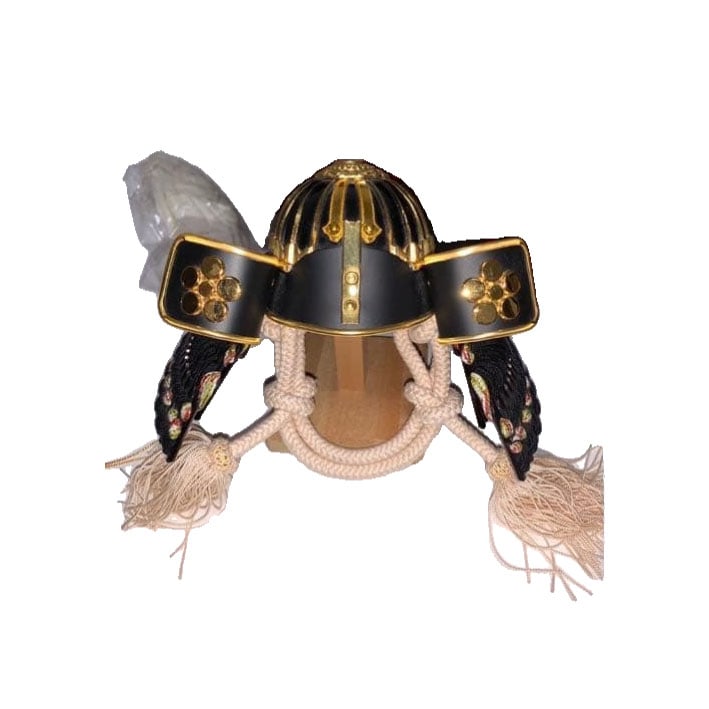 Helmet and Armor of Date Masamune: Helmet of Date Masamune, Armor Helmet of Date Masamune, Armor, Kabushiki Kaisha Haruhisa. The dimensions of the outer box are approximately 35cm in width, 29cm in height, and 25cm in depth. The helmet