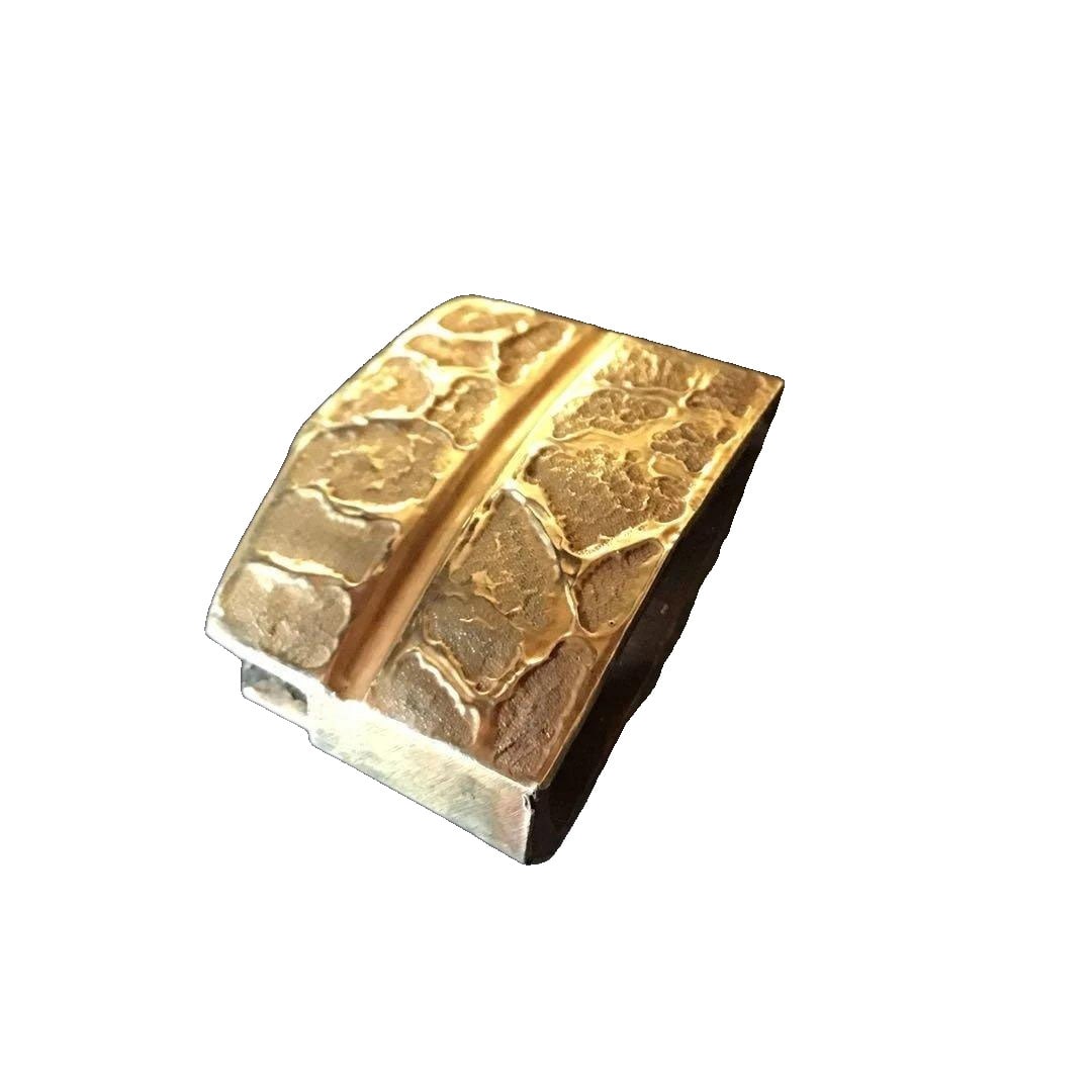 Gilt Lacquered Sword Guard, Edo Period (1 of 8)