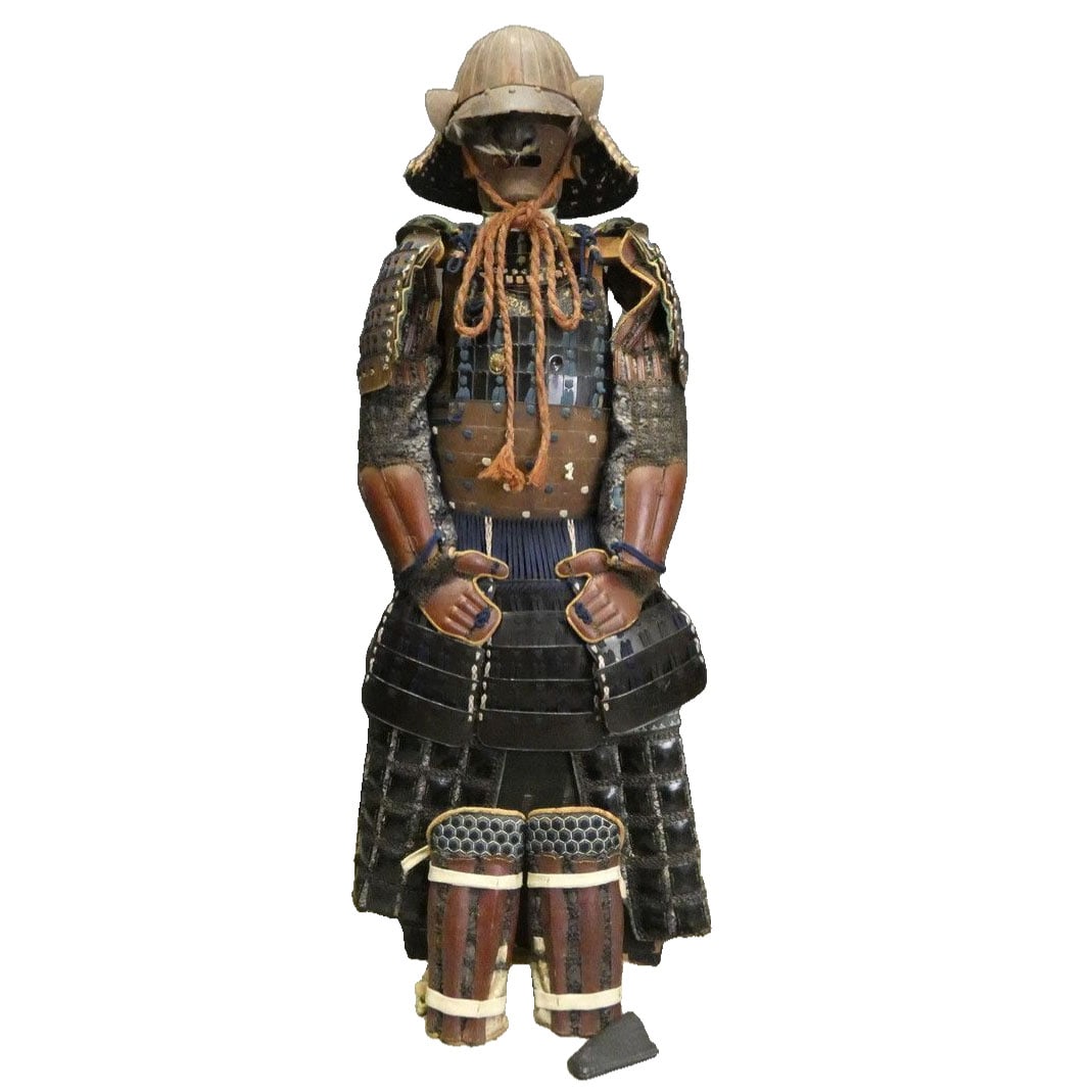 Era Life-size Armor Armor Cabinet Armaments: Era Life-Size Armor with Armor Cabinet and Weaponry Due to its age, there are dirt, wear, and damage present. Some clasps and waist cords are missing. The total length is approximately 144 cm. The arm