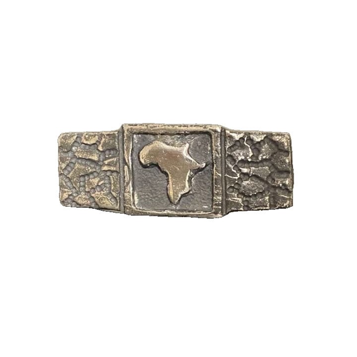 Retro Double Ring: Reggae, Africa, Rasta: Vintage Double Ring with Reggae and African Motif This is a vintage double ring featuring a reggae theme with an African map. It is engraved with a sterling silver mark. The sizes are 16 and 11.